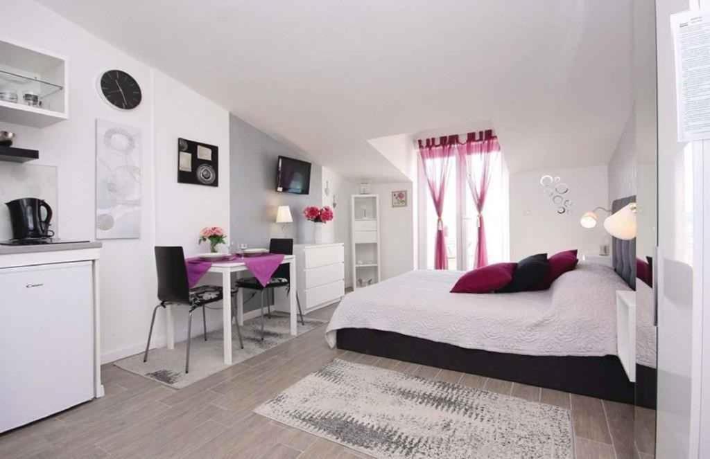 Apartments In Rogoznica 36019 Exterior photo